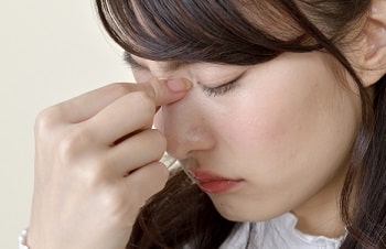 ストレートネックによる頭痛