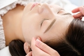 寿楽鍼灸整骨院・原因・最新・身体に優しい施術