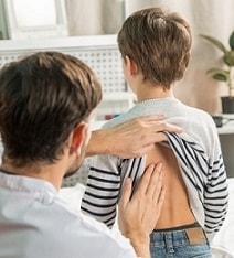 寿楽鍼灸整骨院・原因・治療・最新・根本